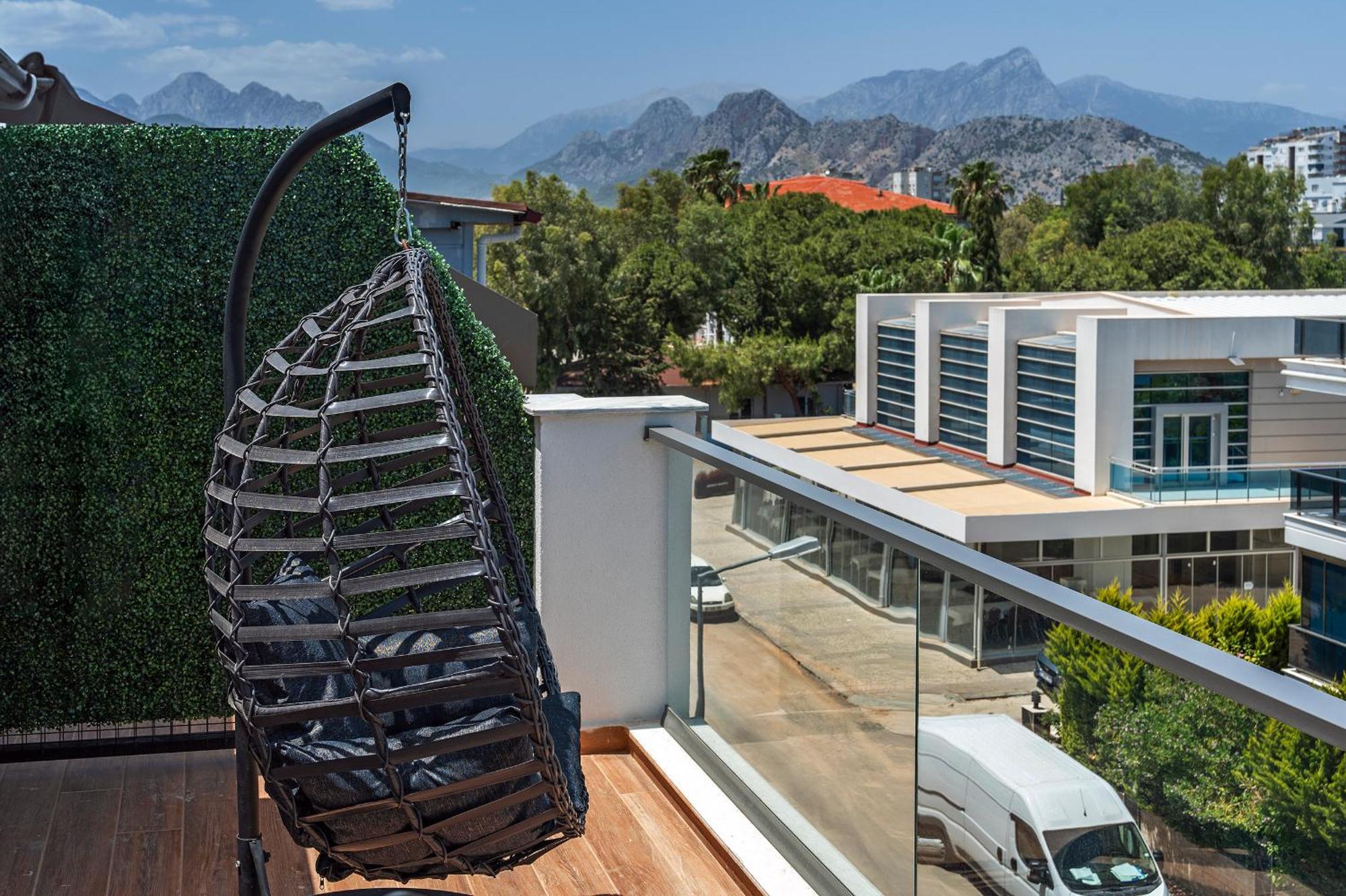 Doqu Suites Hotel Antalya Bagian luar foto
