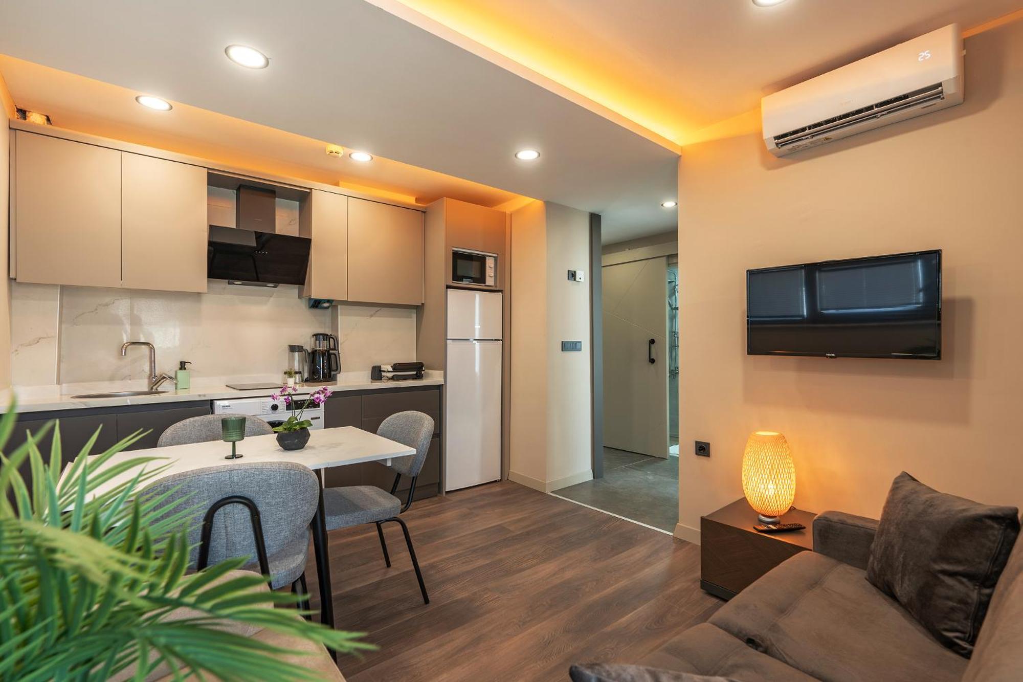 Doqu Suites Hotel Antalya Bagian luar foto