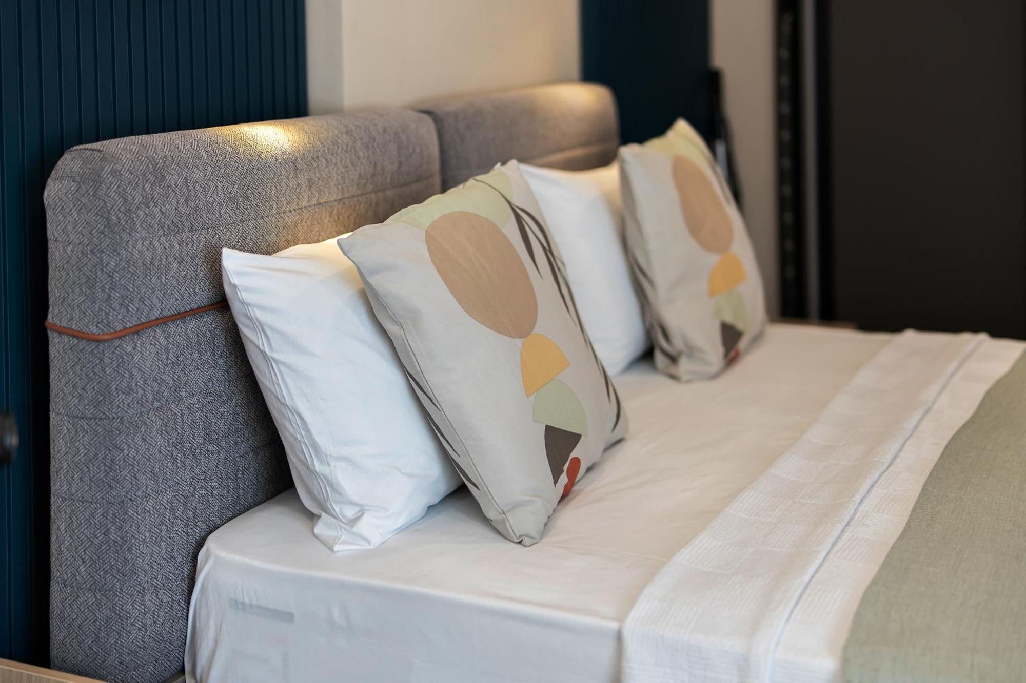 Doqu Suites Hotel Antalya Bagian luar foto