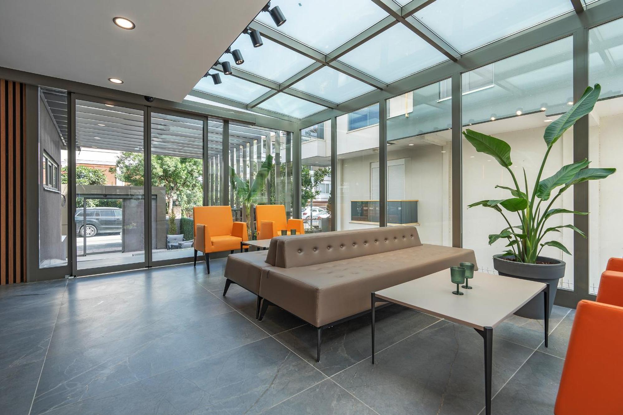 Doqu Suites Hotel Antalya Bagian luar foto