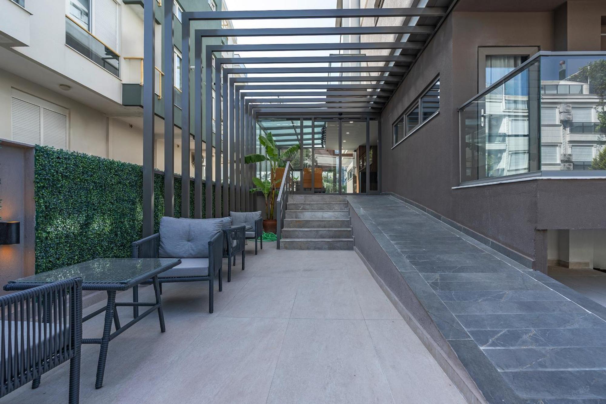 Doqu Suites Hotel Antalya Bagian luar foto