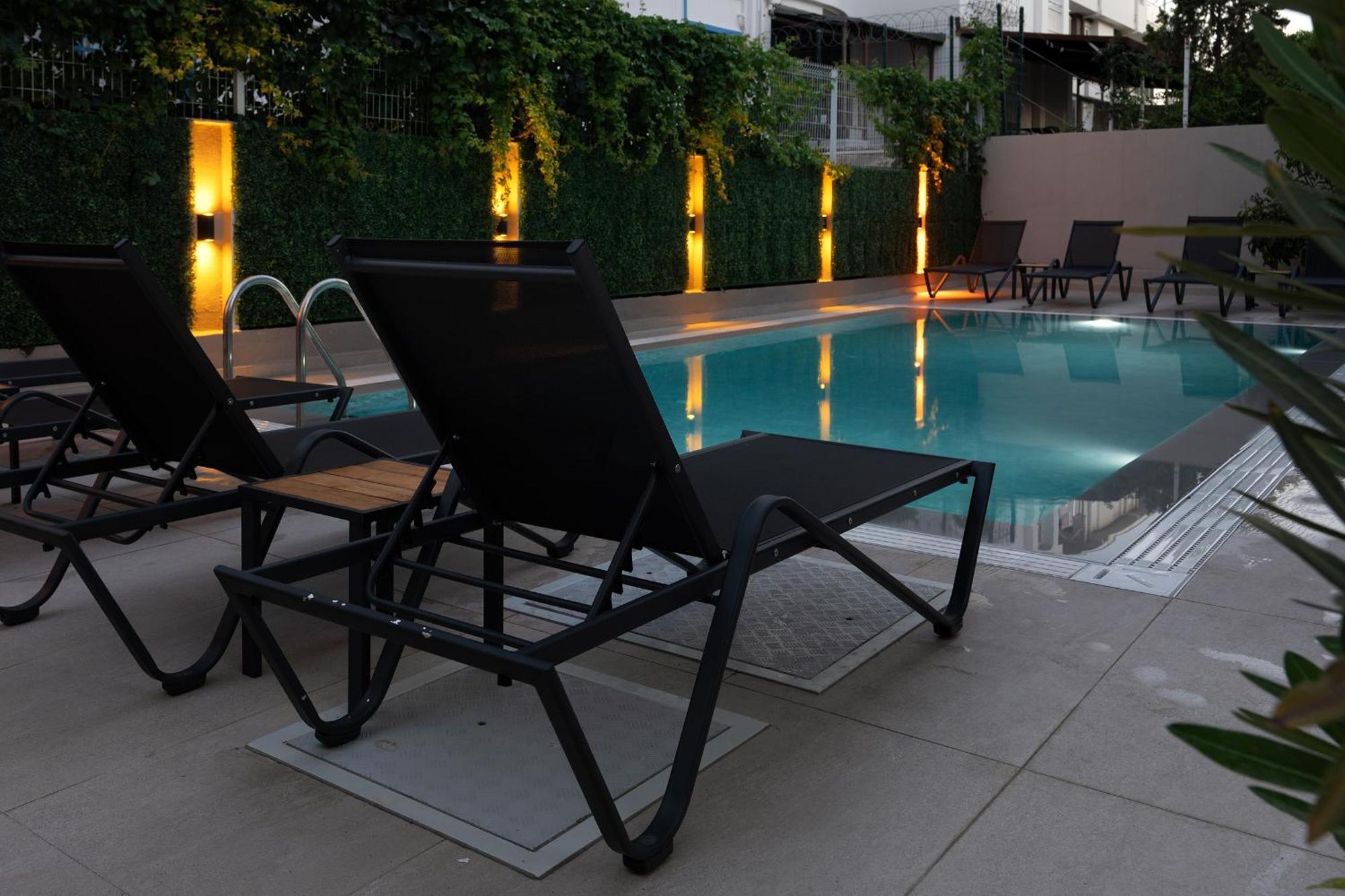 Doqu Suites Hotel Antalya Bagian luar foto