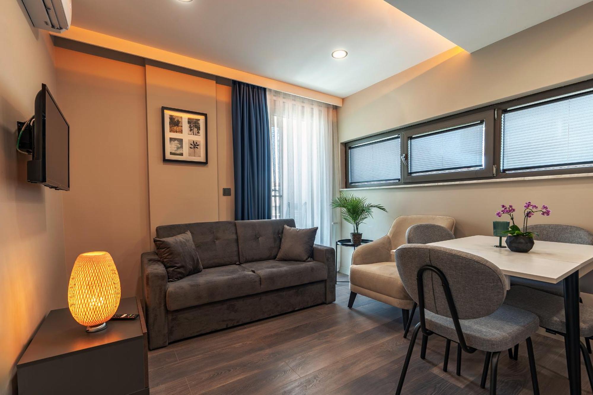Doqu Suites Hotel Antalya Bagian luar foto